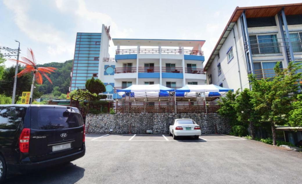 Gangchon Beautiful Pension Chuncheon Exterior foto